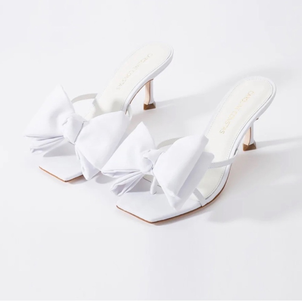 NWOT Caroline Constas Whit Sandal, White